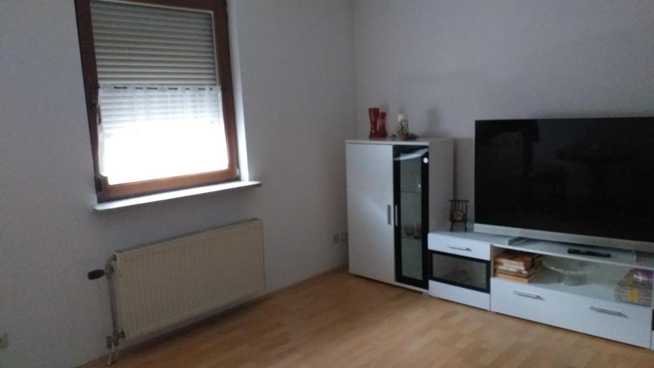 Ferienwohnung Fam.Lutz Knittelsheim Exterior foto